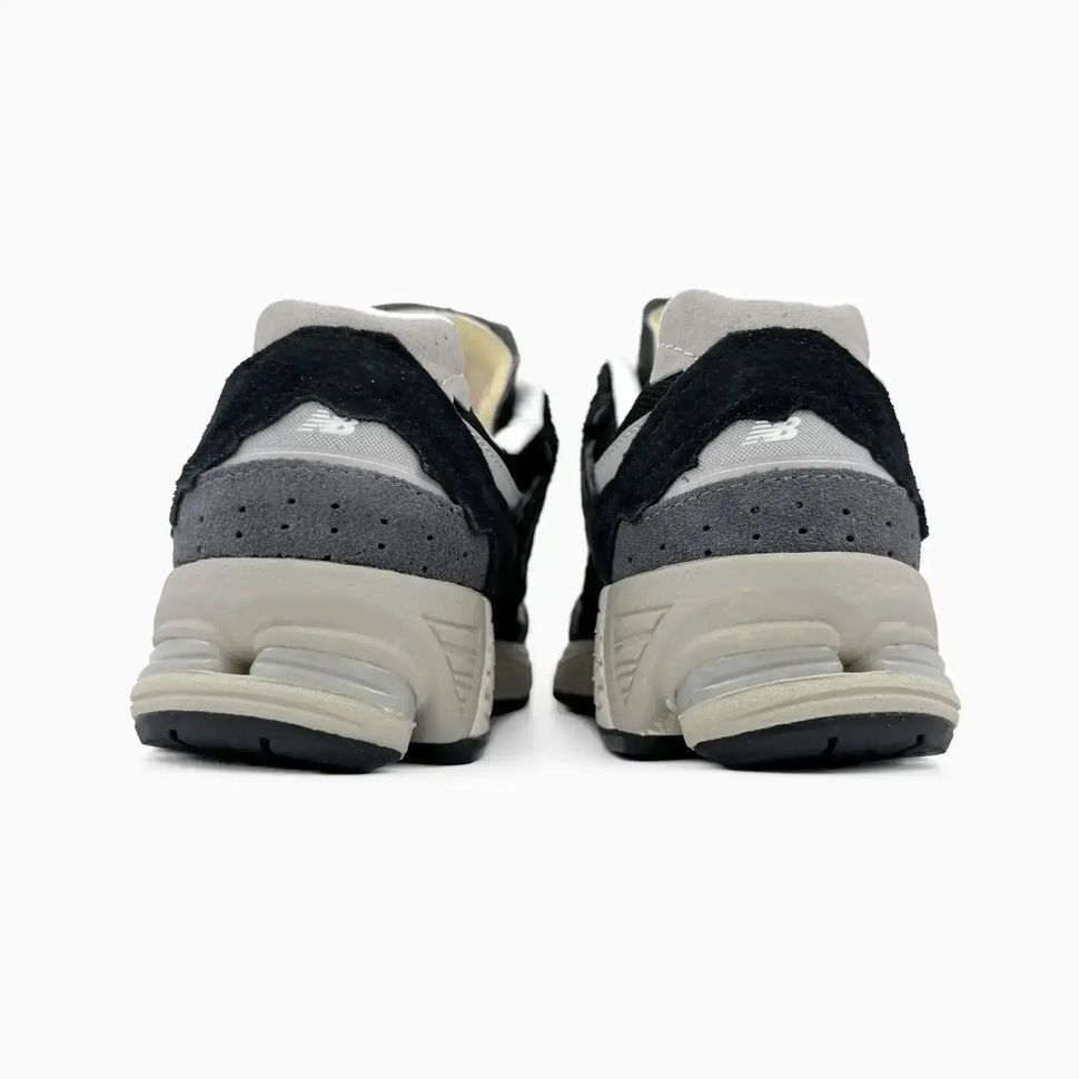 New Balance 2002R Protection Pack Black Grey