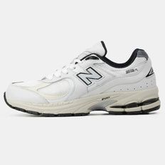 New Balance 2002R White Beige, 36
