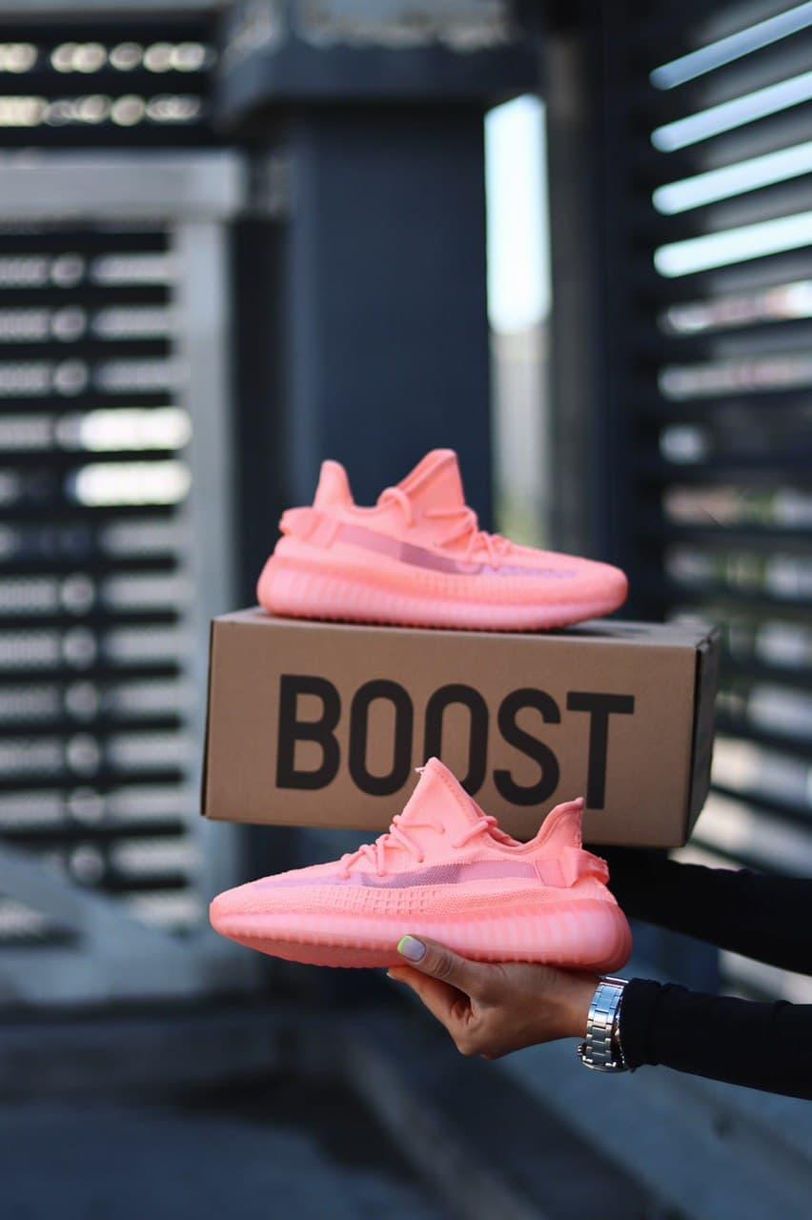 Adidas Yeezy Boost 350 V2 Pink 3052 фото