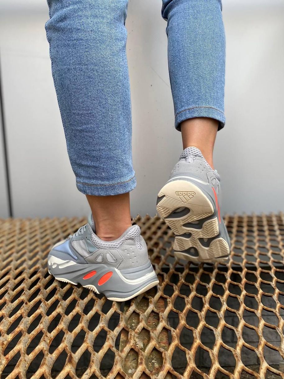 Кросівки Adidas Yeezy Boost 700 Blue 7340 фото