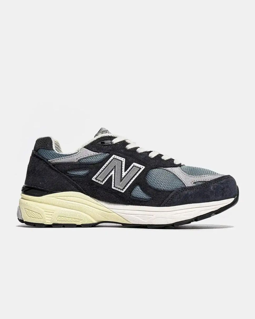 New Balance 990v3 Navy Blue Grey Cream