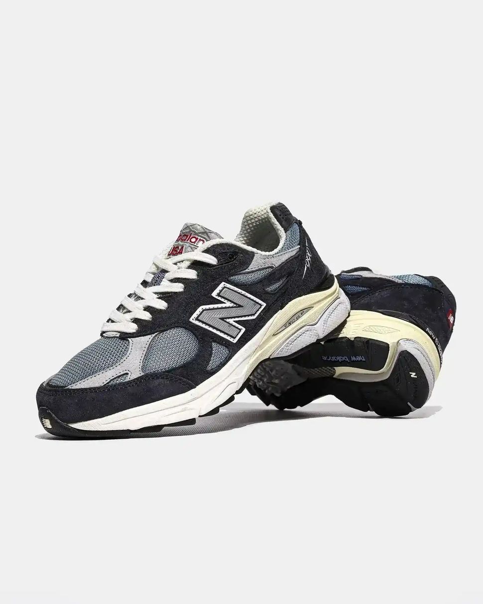 New Balance 990v3 Navy Blue Grey Cream