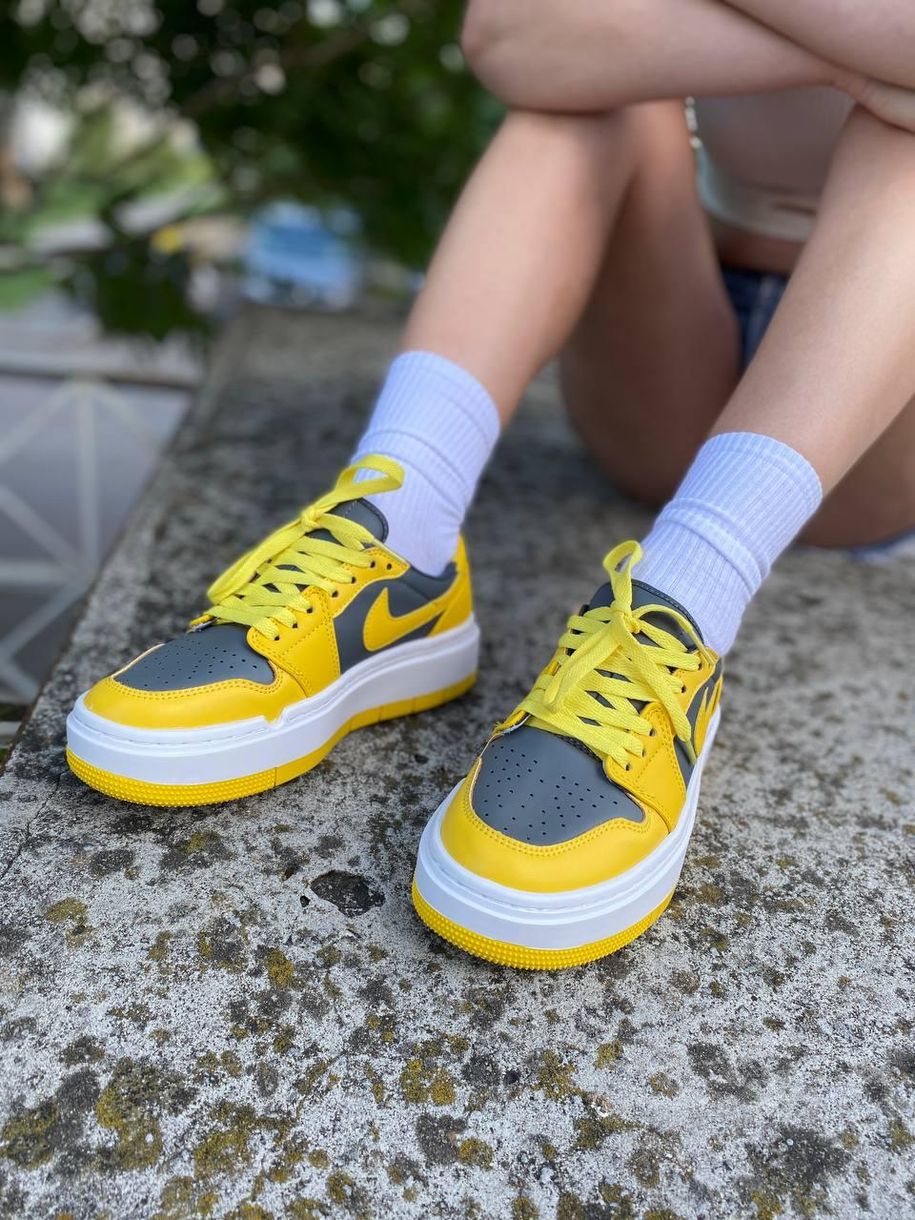 Баскетбольні кросівки Nike Air Jordan 1 Low Elevate Yellow Grey DH7004-017 8078 фото