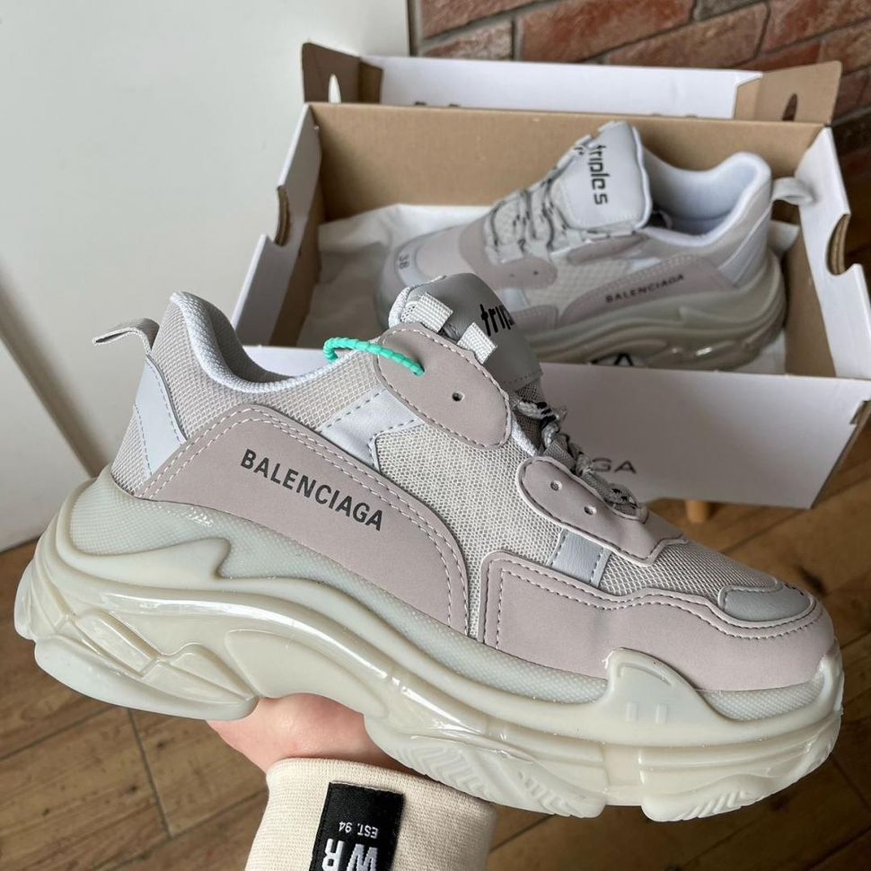 Кроссовки Balenciaga Triple S Clear Sole Grey 2.0 3467 фото