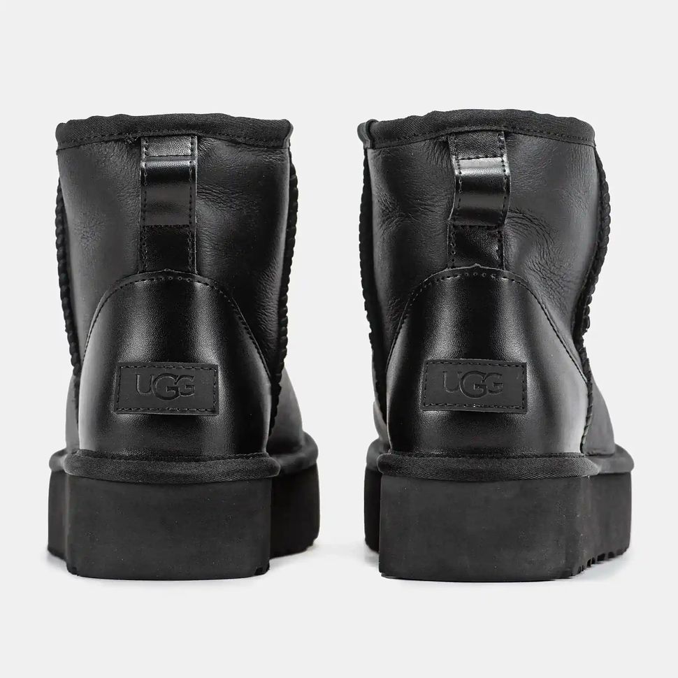 UGG Classic Mini Platform Leather Jet Black