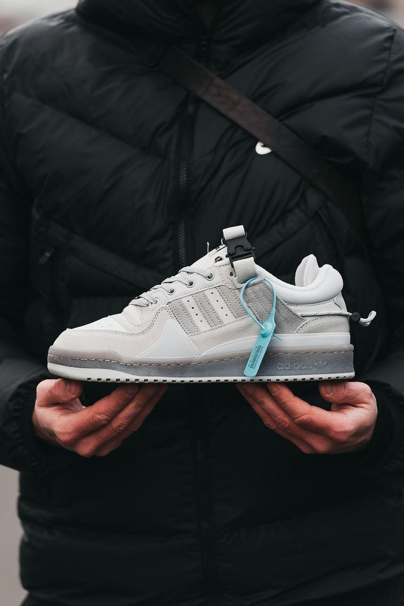 Кроссовки Bad Bunny x Adidas Forum Low Light Grey Cloud White 2764 фото