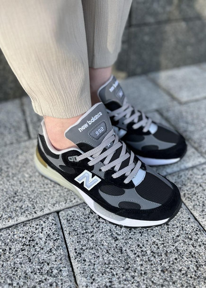 Кроссовки New Balance 992 Black White Grey 1561 фото