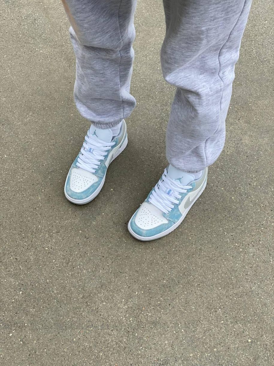 Nike Air Jordan Retro 1 Low Blue White Grey 6438 фото