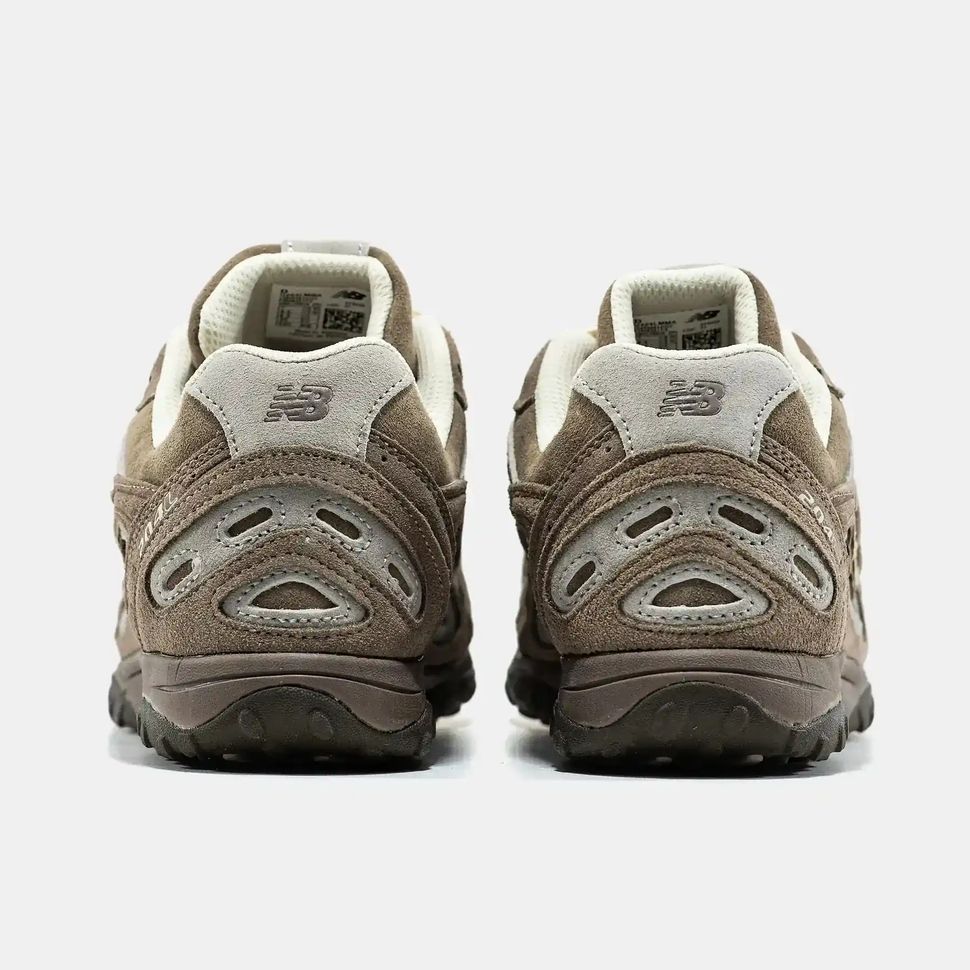 New Balance 204L Brown Suede