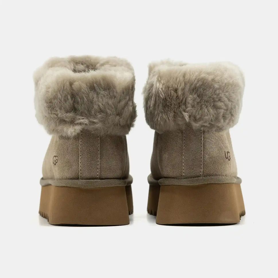 UGG Funkette Boots Grey Taupe