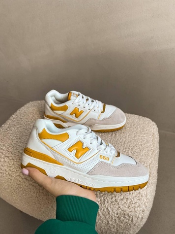 Кросівки New Balance 550 Yellow 7016 фото