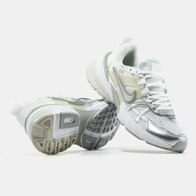 Nike V2K Runtekk White Silver