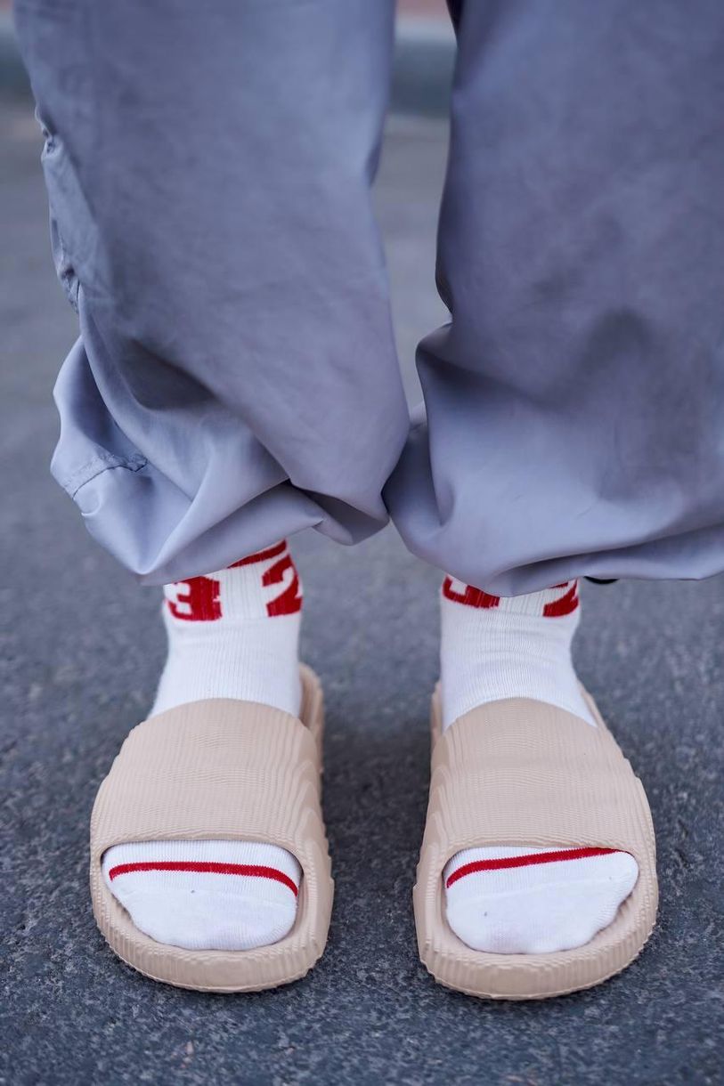 Шлепанцы Adidas Adilette Beige 1921 фото