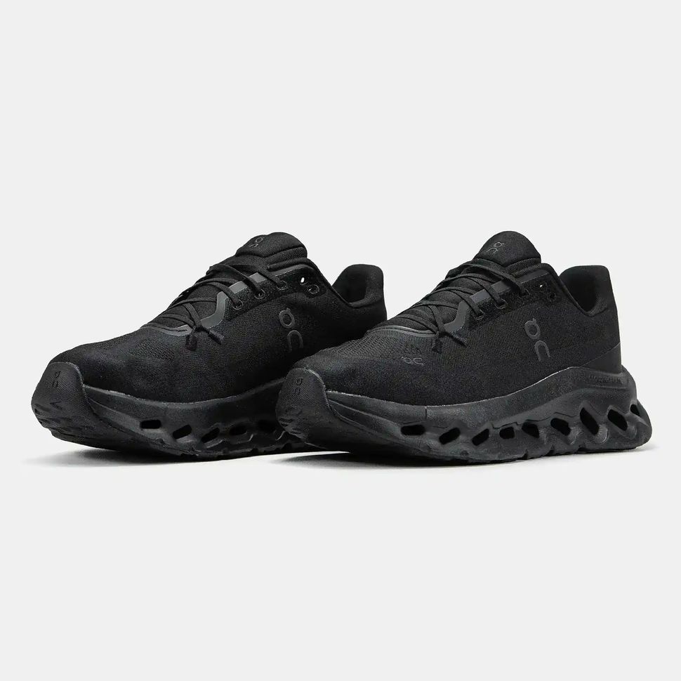 On Cloudtilt Triple Black