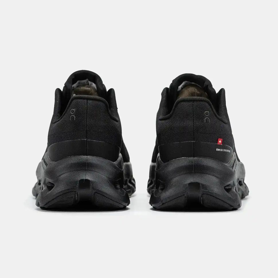 On Cloudtilt Triple Black