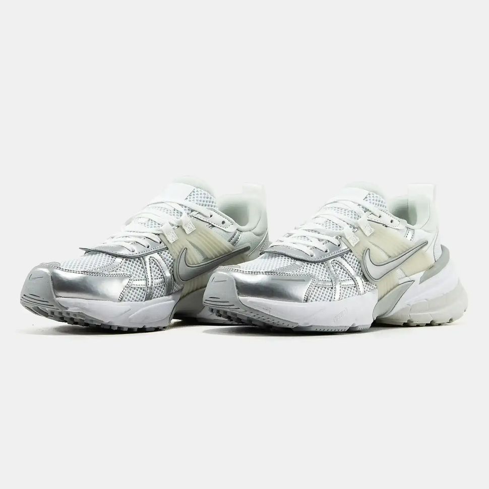 Nike V2K Runtekk White Silver