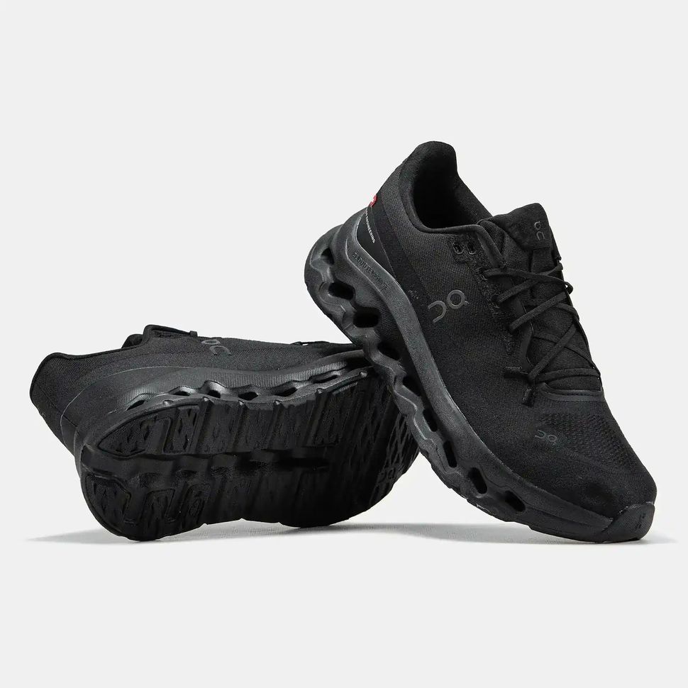 On Cloudtilt Triple Black