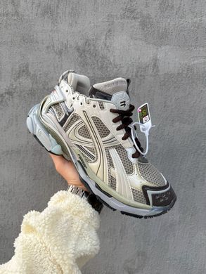 Balenciaga Runner Vintage Bone, 40