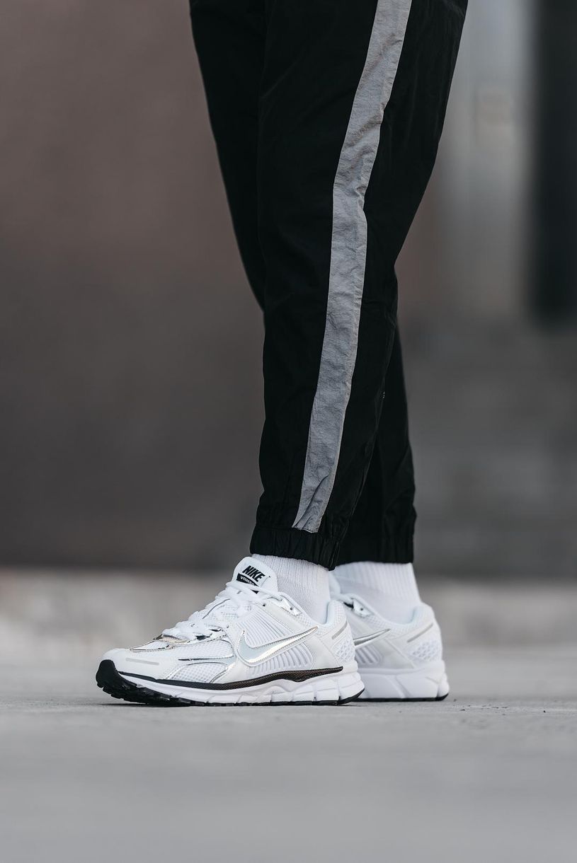 Кросівки Nike Zoom Vomero 5 White Black Silver 1810 фото