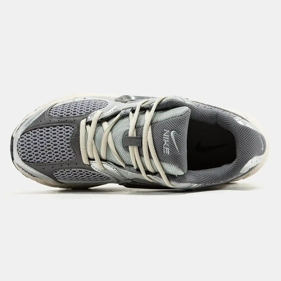 Nike V5 RNR Silver Grey