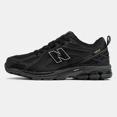 New Balance 1906R Cordura Triple Black