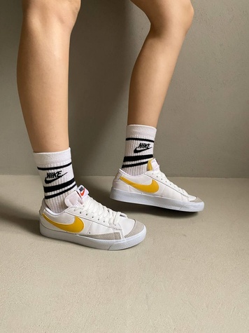 Кросівки Nike Blazer Low Yellow 7022 фото
