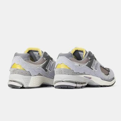 New Balance 2002R Protection Pack Grey Beige