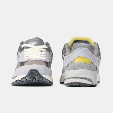 New Balance 2002R Protection Pack Grey Beige