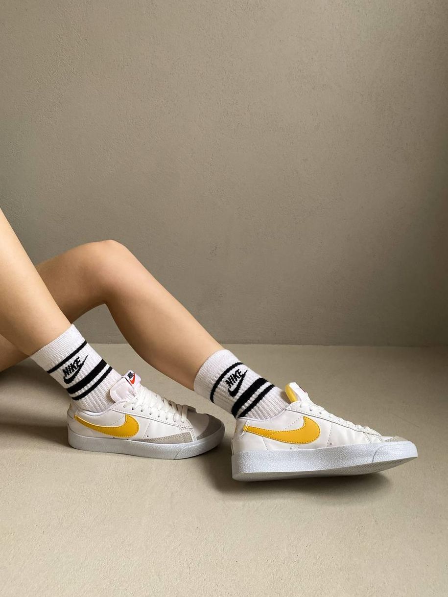Кроссовки Nike Blazer Low Yellow 7022 фото