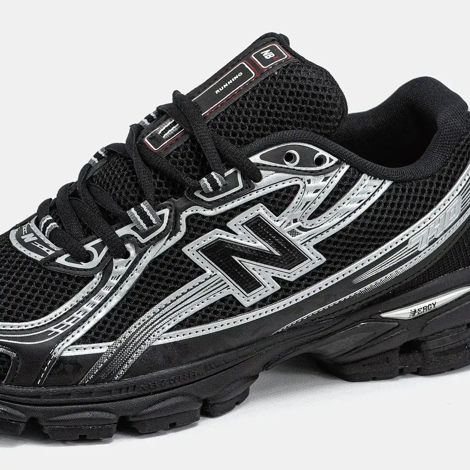 New Balance 740v3 Triple Black Silver