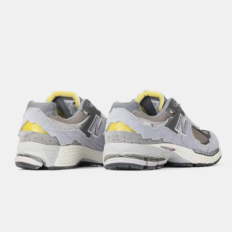 New Balance 2002R Protection Pack Grey Beige