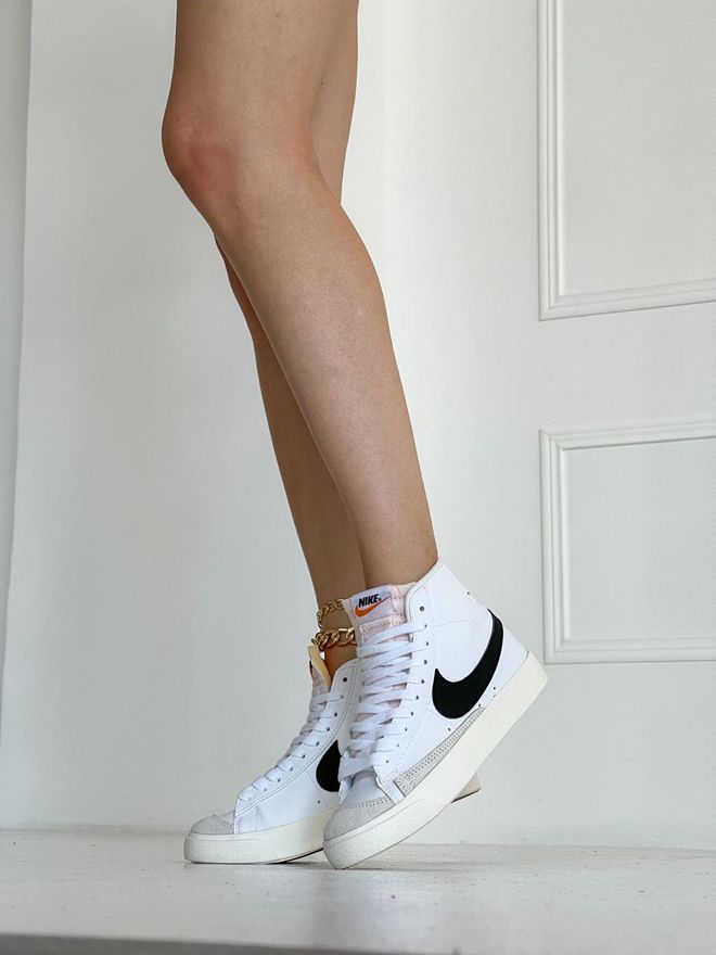 nike blazer logo