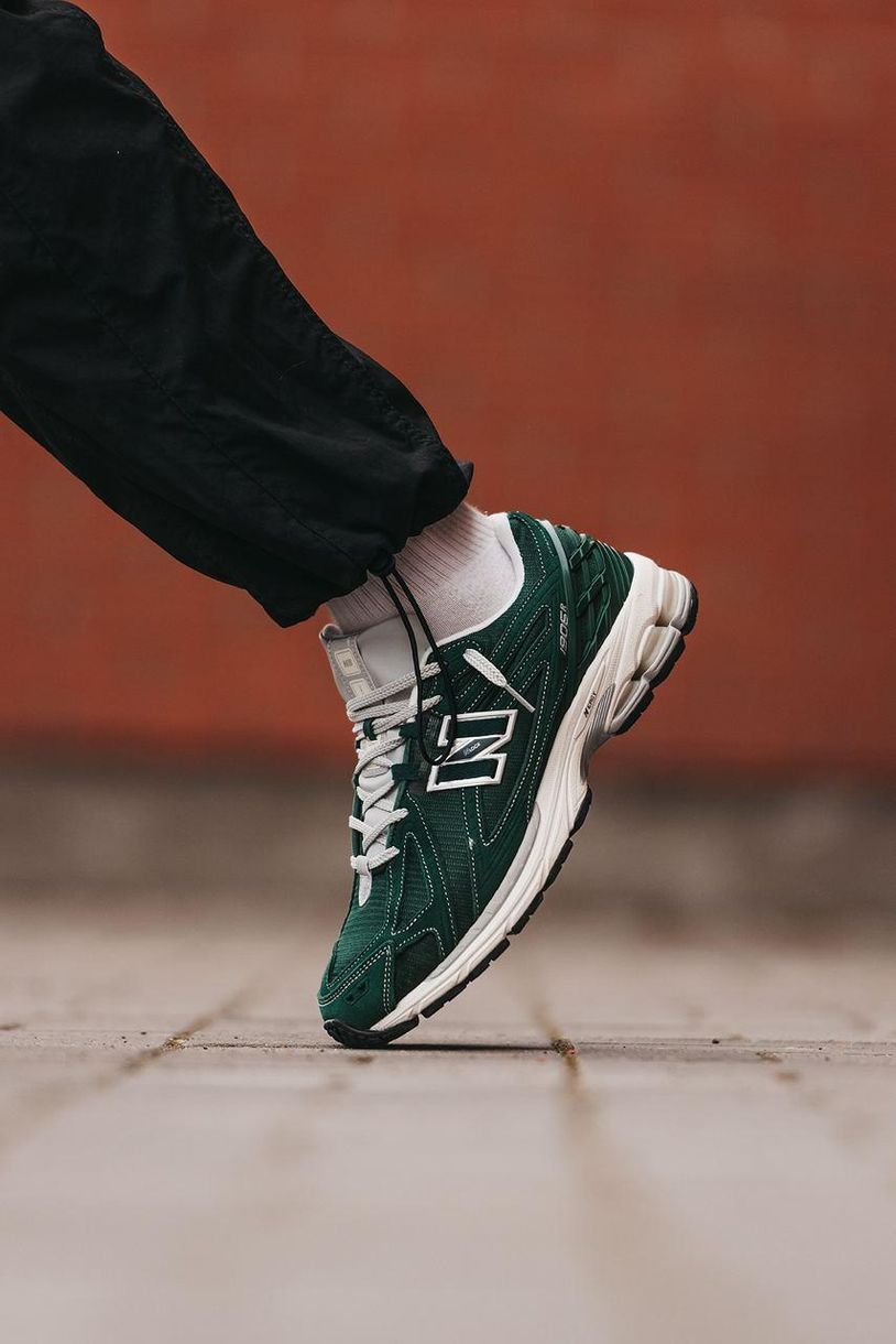 Кроссовки New Balance 1906R Green 3521 фото