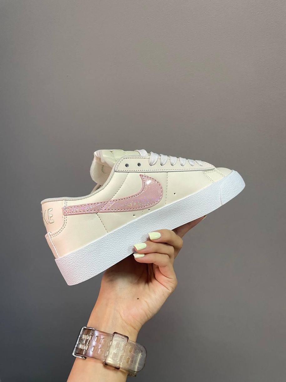 Кросівки Nike Blazer Low Glitter Pink 983 фото