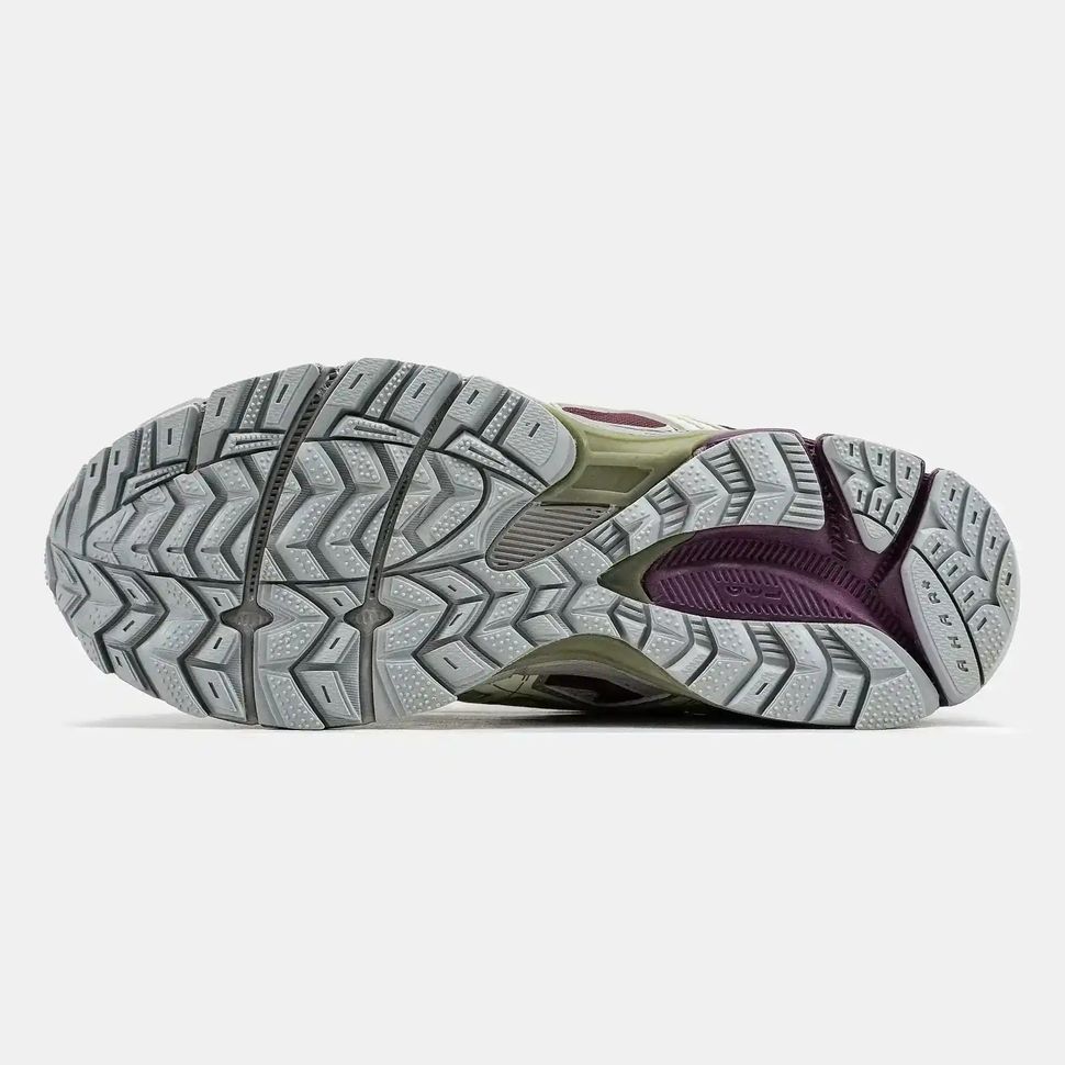 Asics Gel-Kahana 8 Light Grey Cream Burgundy