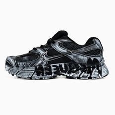 Nike V5 RNR Black Distressed, 36
