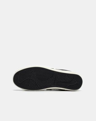 Premiata Steven Black, 36