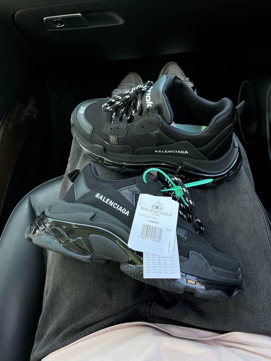 Кроссовки Balenciaga Triple S Clear Sole Black 3455 фото