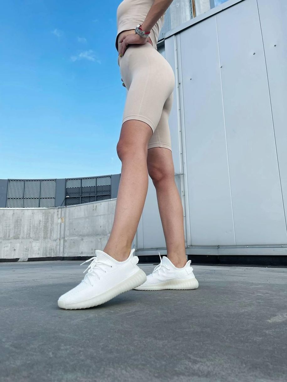 Adidas Yeezy Boost 350 V2 Triple Full White 3025 фото