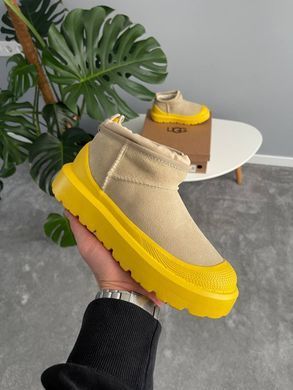 UGG Ultra Mini Weather Hybrid Sand Yellow, 36