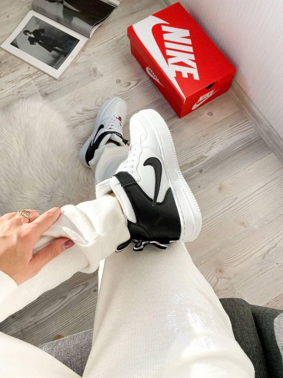 Зимові Кросівки Nike Utiliti High Winter White Black 1735 фото