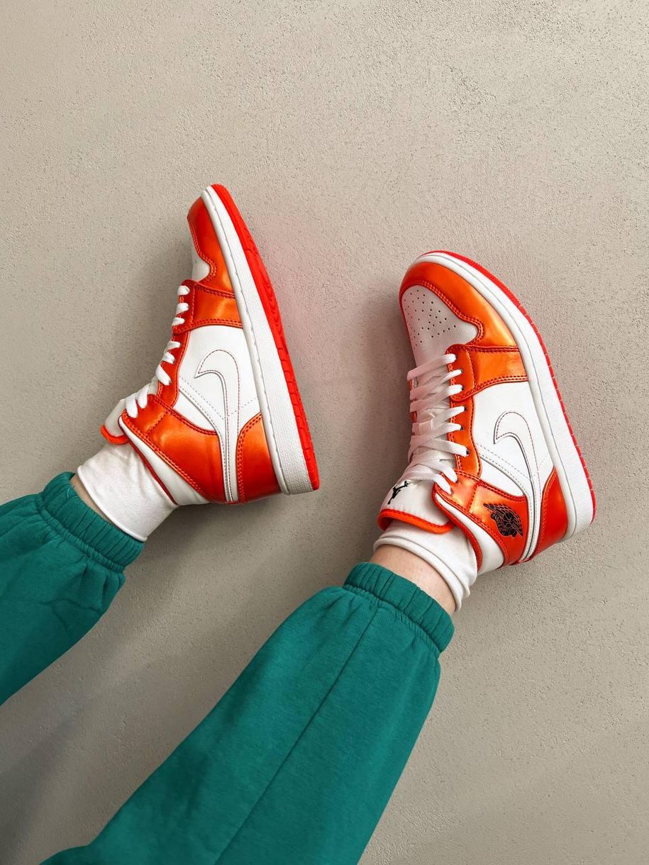 Баскетбольные кроссовки Nike Air Jordan 1 Retro Electro Orange 7004 фото