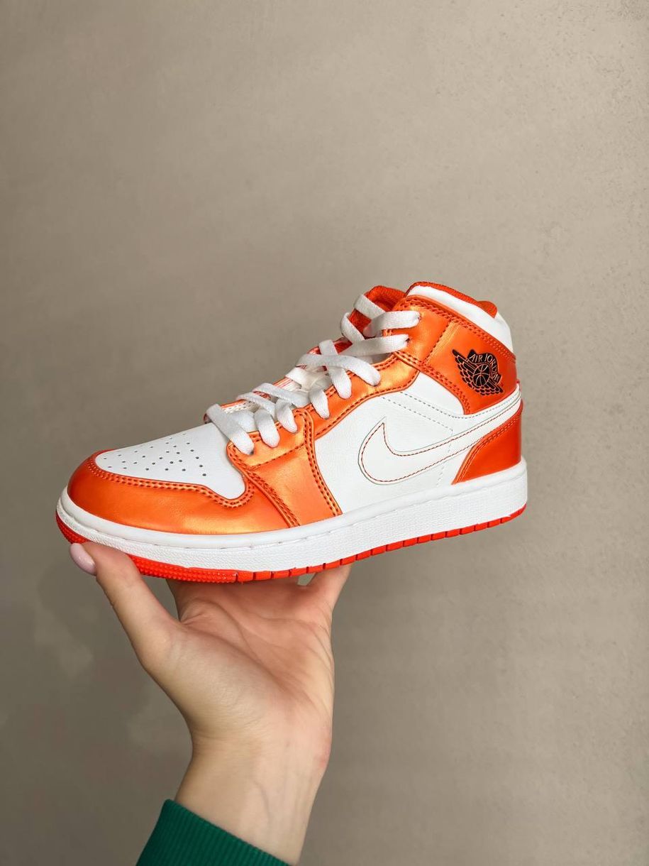 Баскетбольные кроссовки Nike Air Jordan 1 Retro Electro Orange 7004 фото