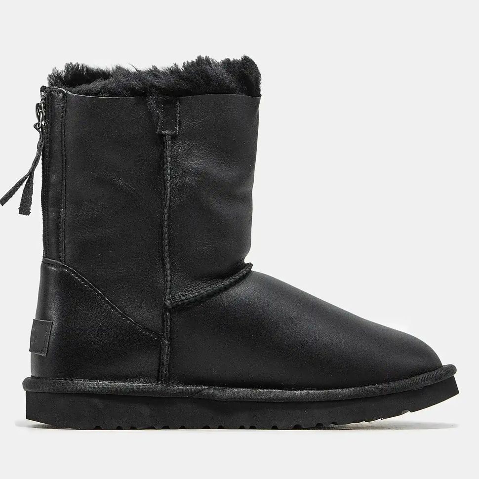 UGG Classic Short Zip Black, 37