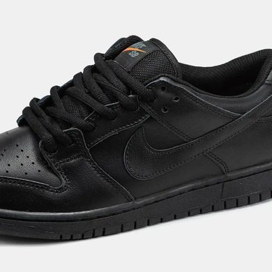 Nike SB Dunk Low Triple Black Leather