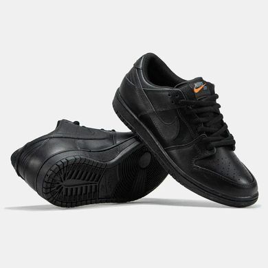 Nike SB Dunk Low Triple Black Leather