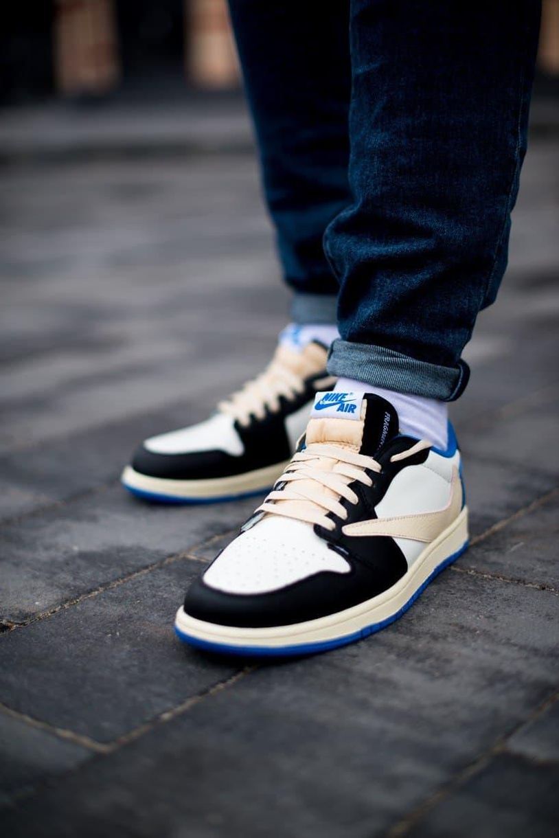 Баскетбольные кроссовки Air Jordan 1 Low Travis Scott x Fragment 5944 фото