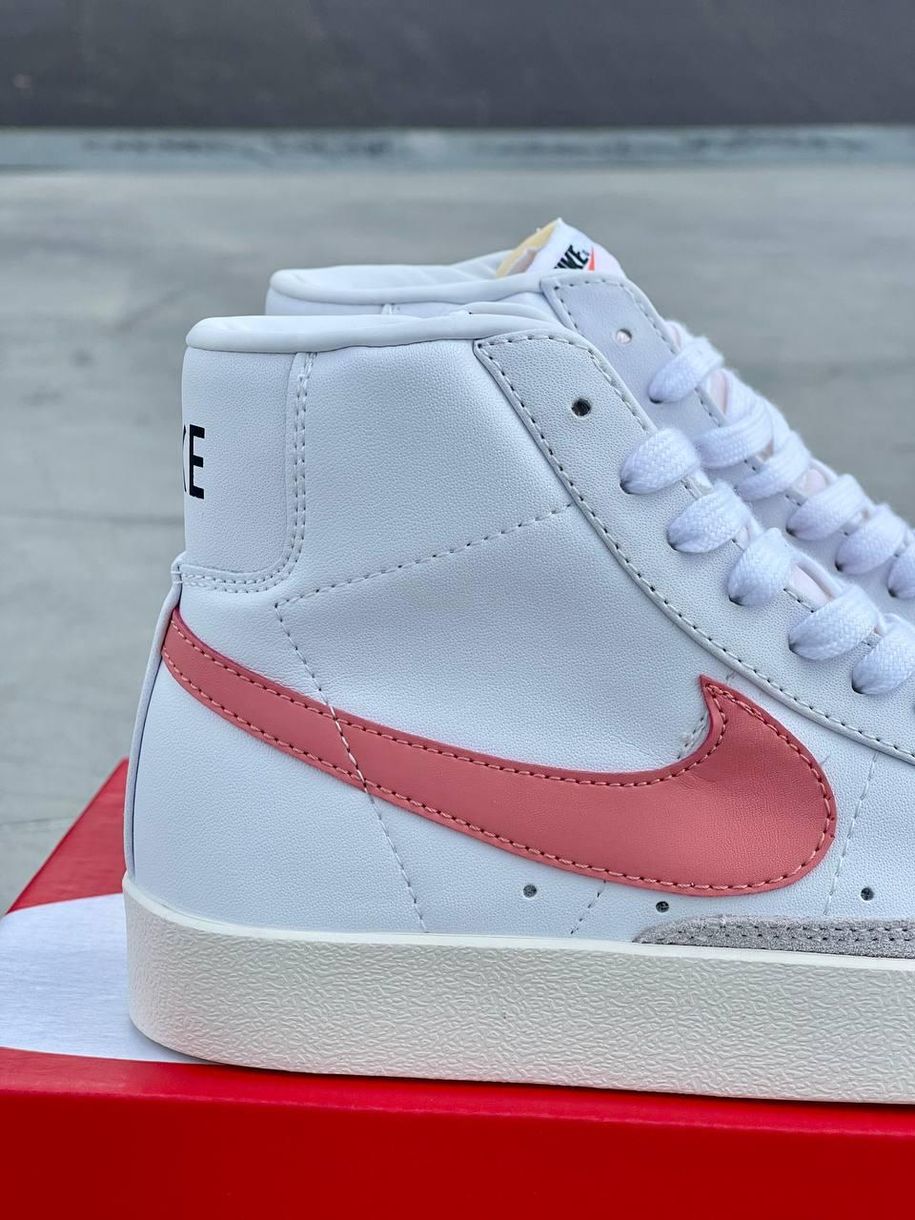 Кроссовки Nike Blazer White «Coral Logo» 977 фото