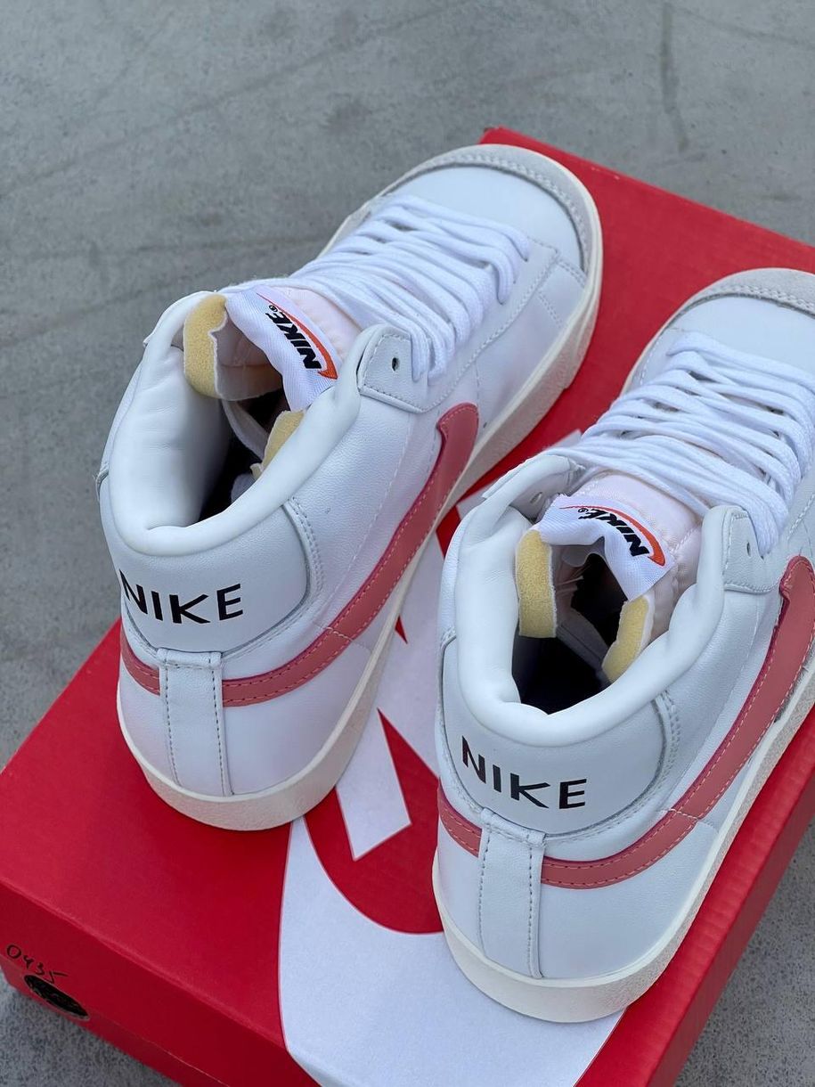 Кроссовки Nike Blazer White «Coral Logo» 977 фото