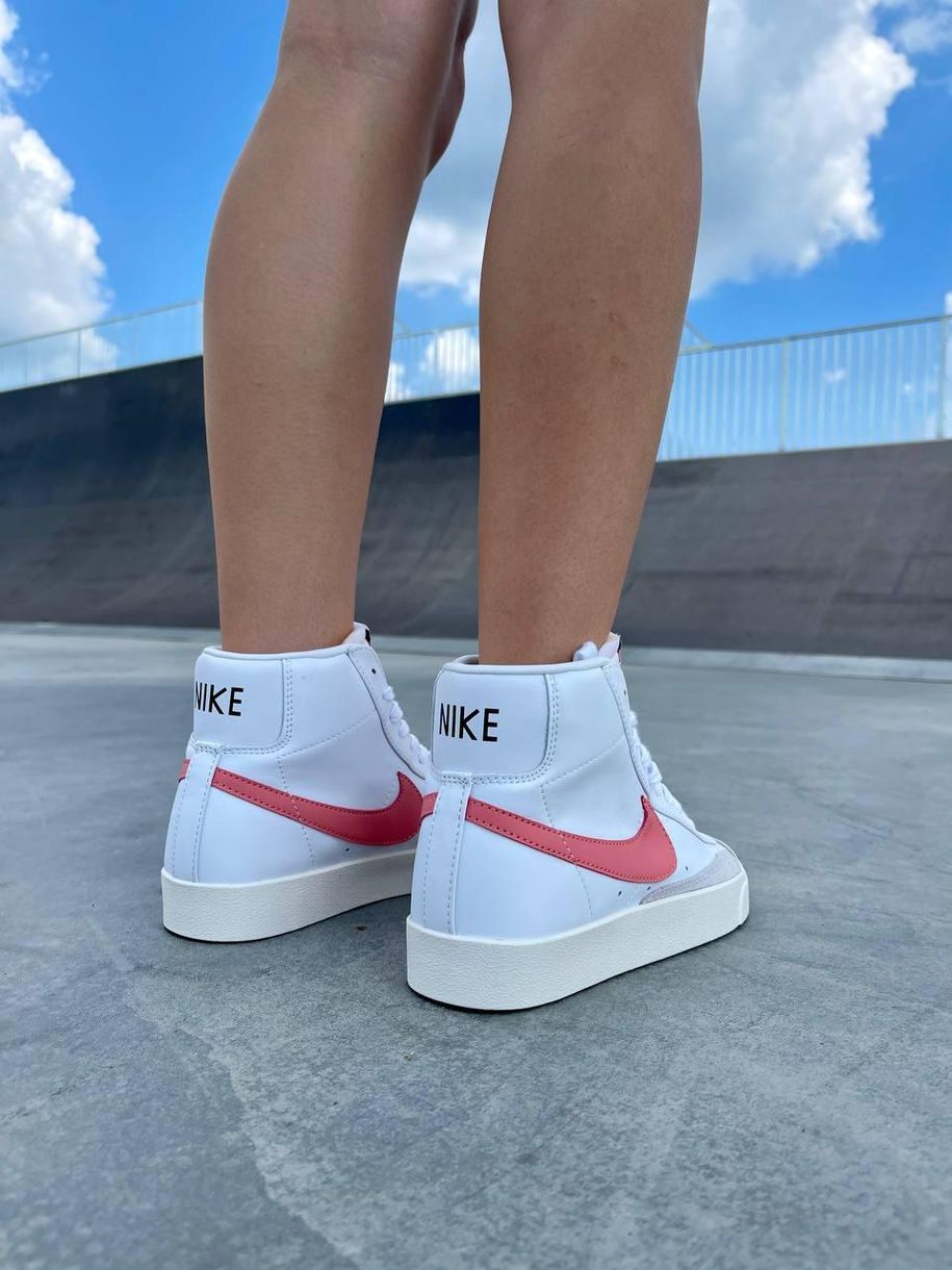 Кроссовки Nike Blazer White «Coral Logo» 977 фото